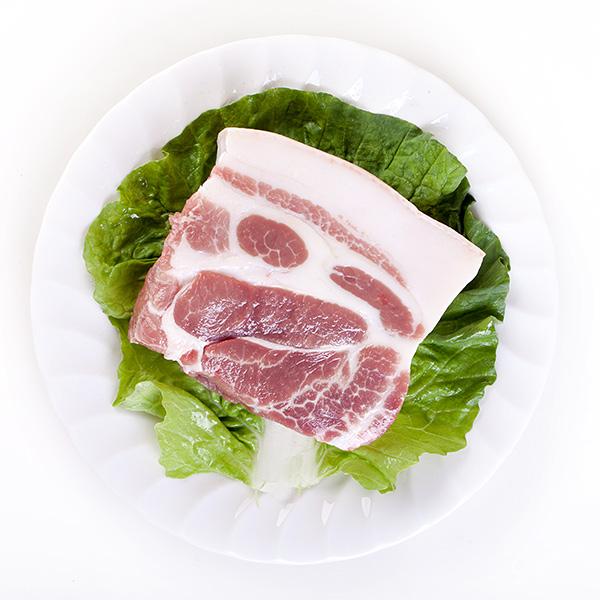 货品编号: 2101936 名称: 前胛瘦肉500g 净含量: 500g 储存方法: 低温